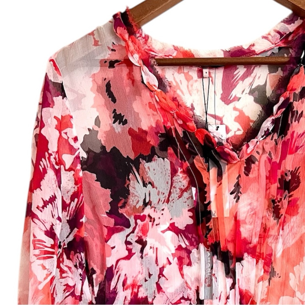 Elie Tahari 100 % Silk Ashlyn V Neck Colorful Lightweight Blouse - Picture 2 of 13